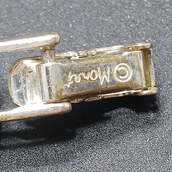 Vintage Monet Light Blue Lucite Rhinestone Bracelet, Rhodium Plated - Picture 7 of 10